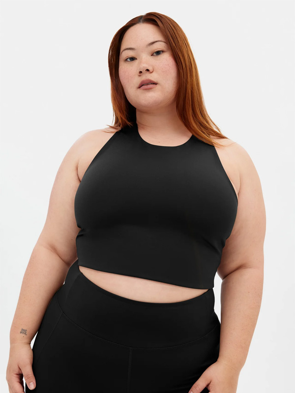 DYLAN - Plus Size Topp fra Girlfriend Collective