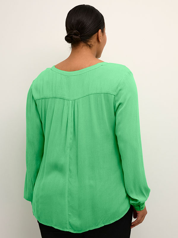 Bluse fra Kaffe Curve