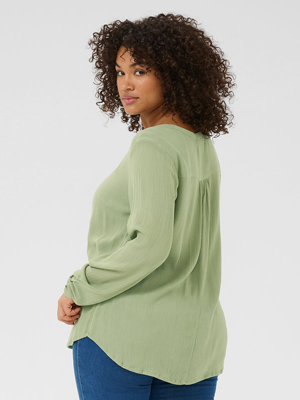 KCAMI - Plus Size Bluse fra Kaffe Curve