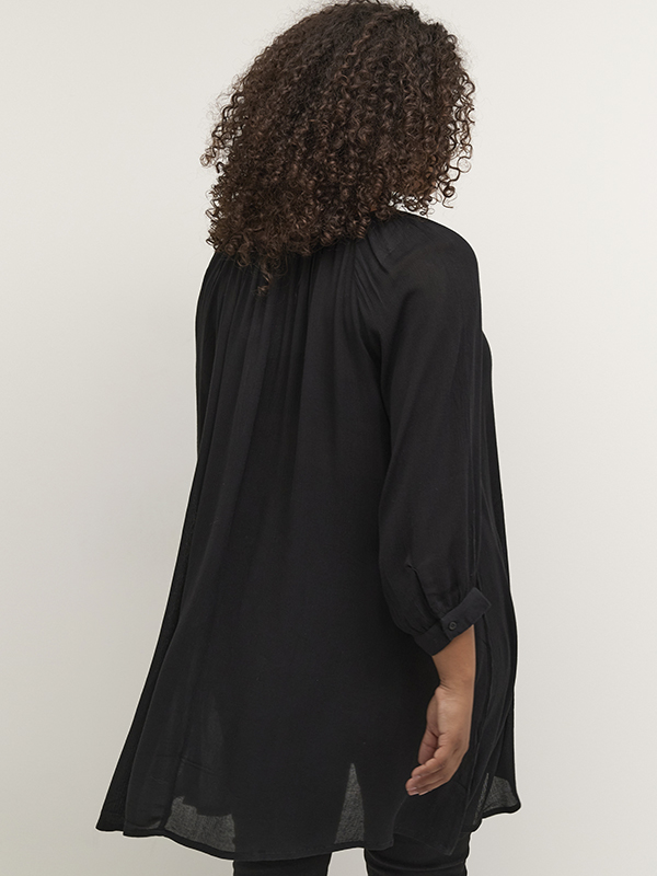 KCAMI  - Plus Size Tunika fra Kaffe Curve