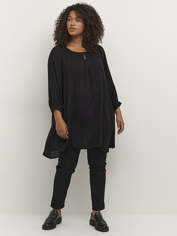 KCAMI  - Plus Size Tunika fra Kaffe Curve