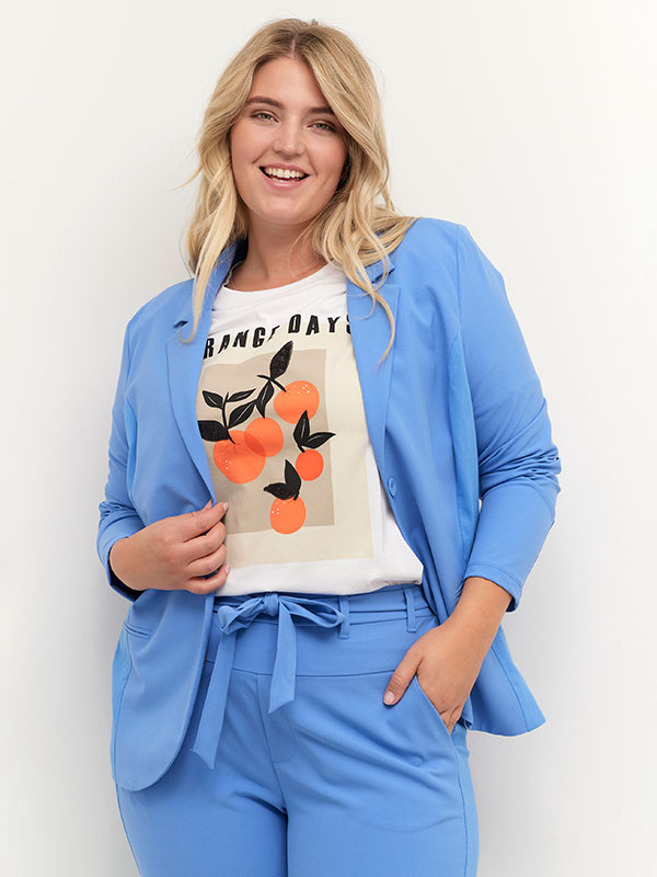 JIA - Blå klassisk blazer fra Kaffe Curve