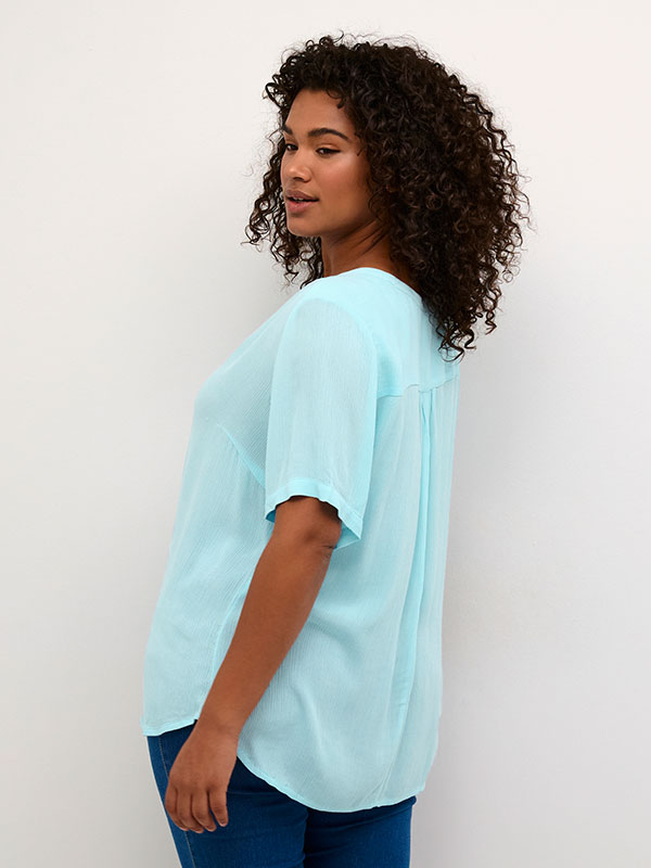 Bluse fra Kaffe Curve