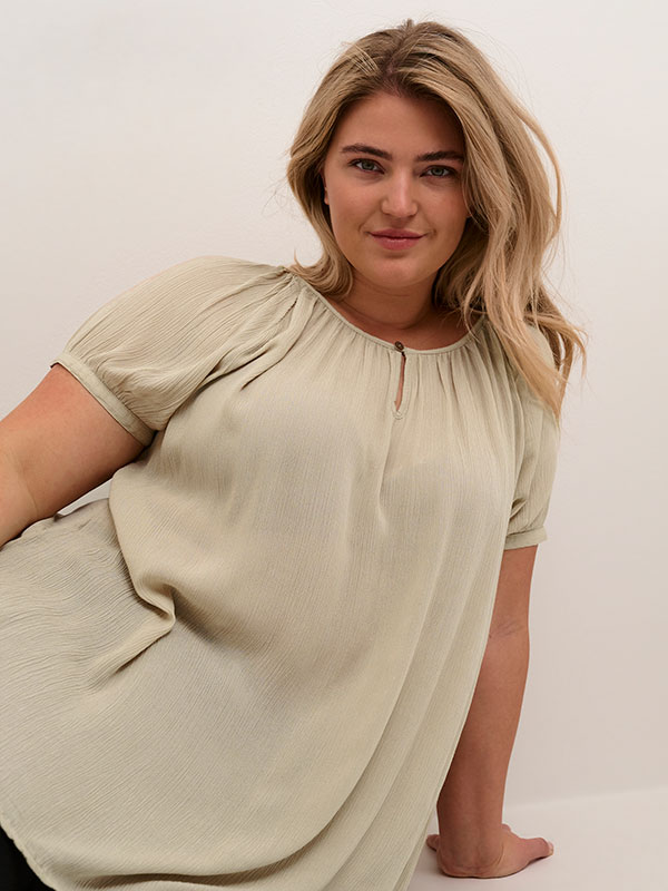 AMI - Plus Size Tunika fra Kaffe Curve