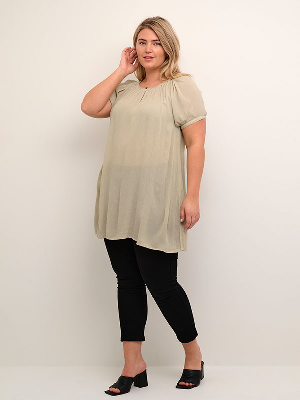AMI - Plus Size Tunika fra Kaffe Curve