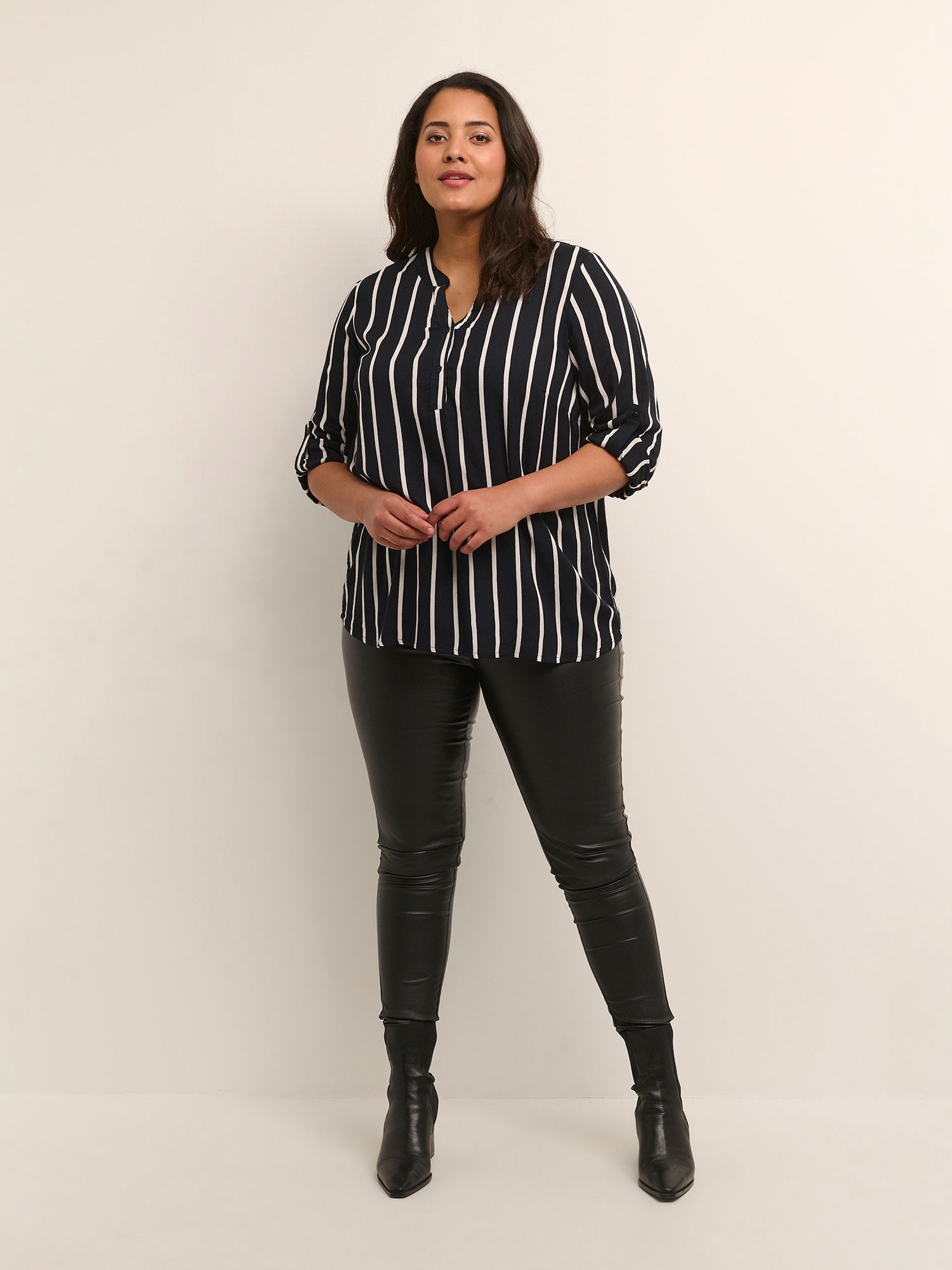 Bluse fra Kaffe Curve