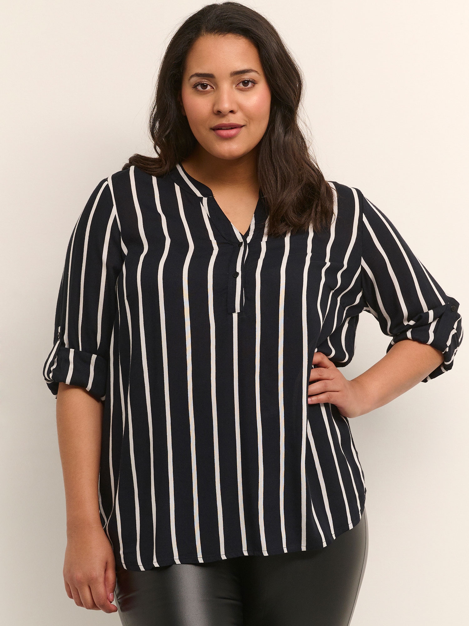 Bluse fra Kaffe Curve