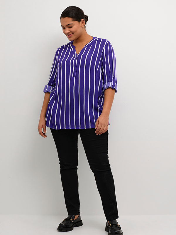 Bluse fra Kaffe Curve