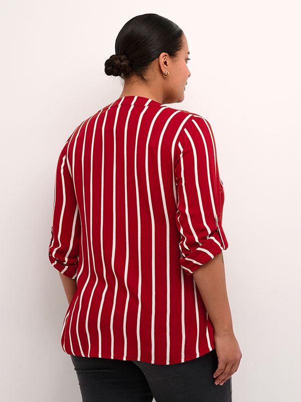 SIDA - Plus Size Bluse fra Kaffe Curve