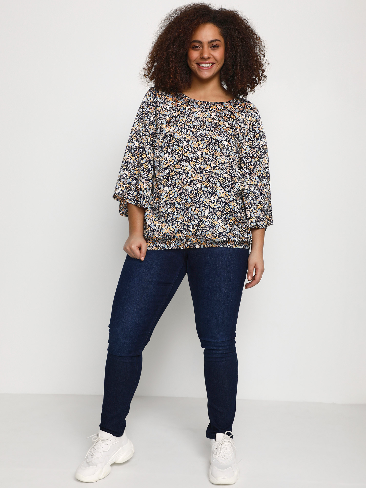 Bluse fra Kaffe Curve