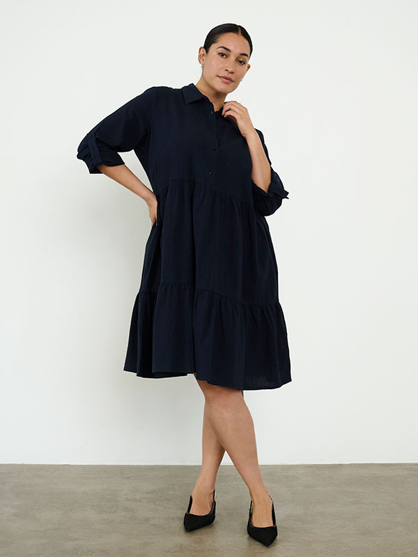 NANA  - Plus Size Kjole fra Kaffe Curve