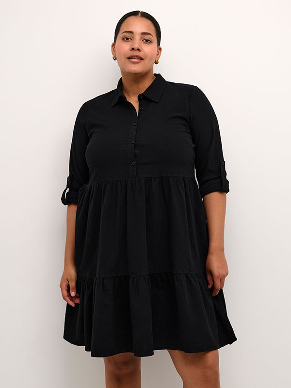 NANA  - Plus Size Kjole fra Kaffe Curve