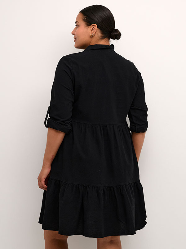NANA  - Plus Size Kjole fra Kaffe Curve
