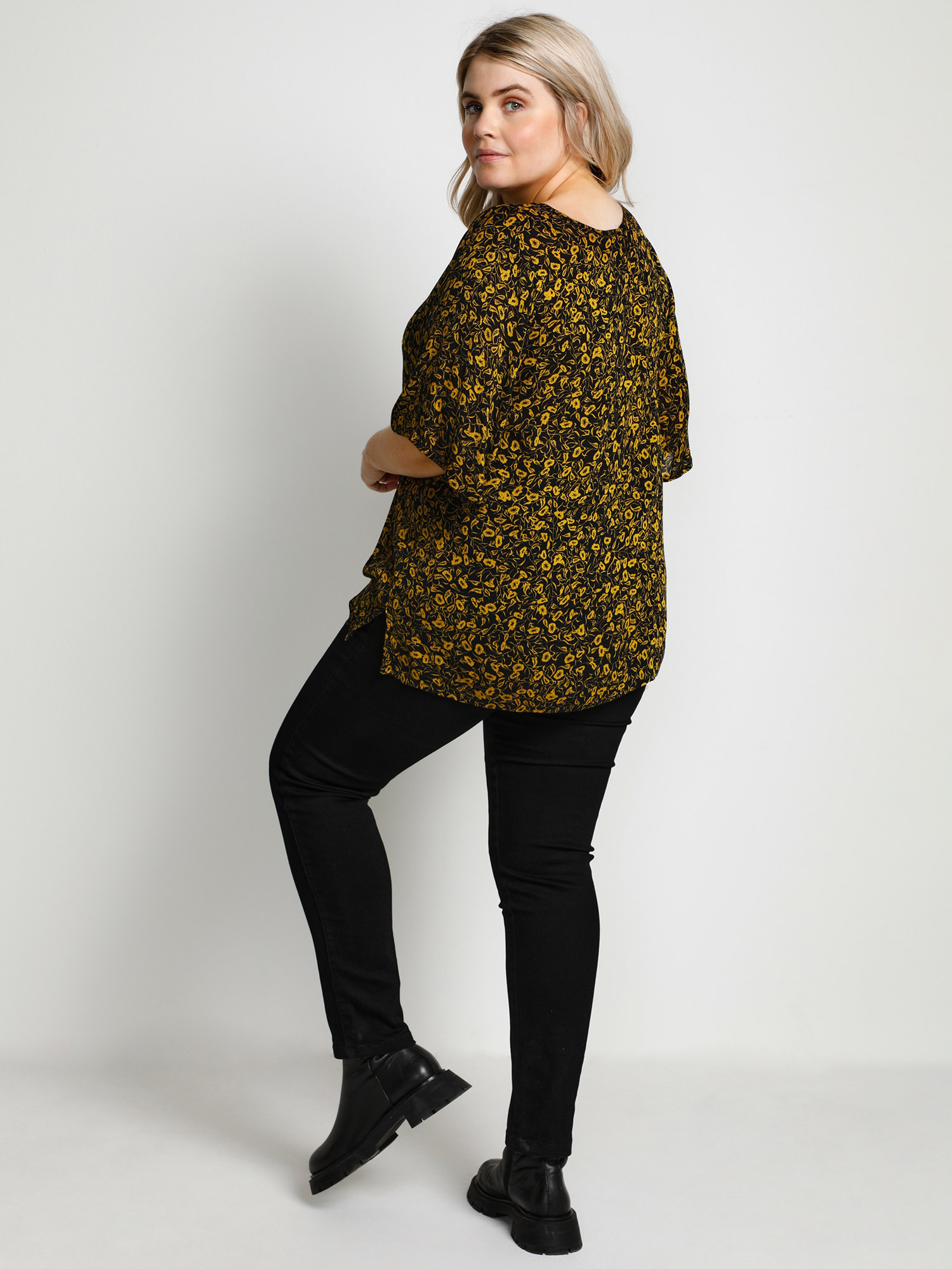 Bluse Med Flott Print fra Kaffe Curve