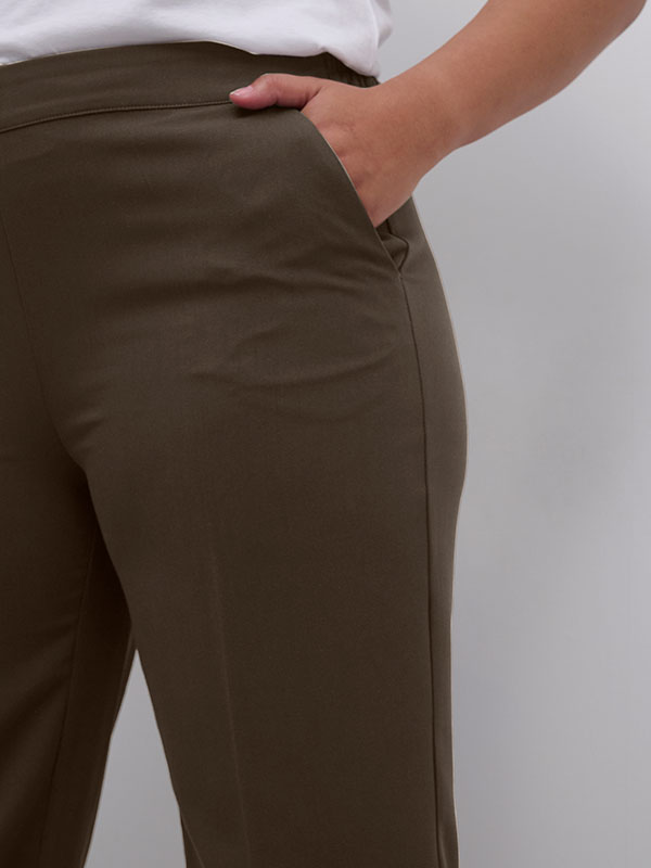SAKIRA - Plus Size Bukser fra Kaffe Curve