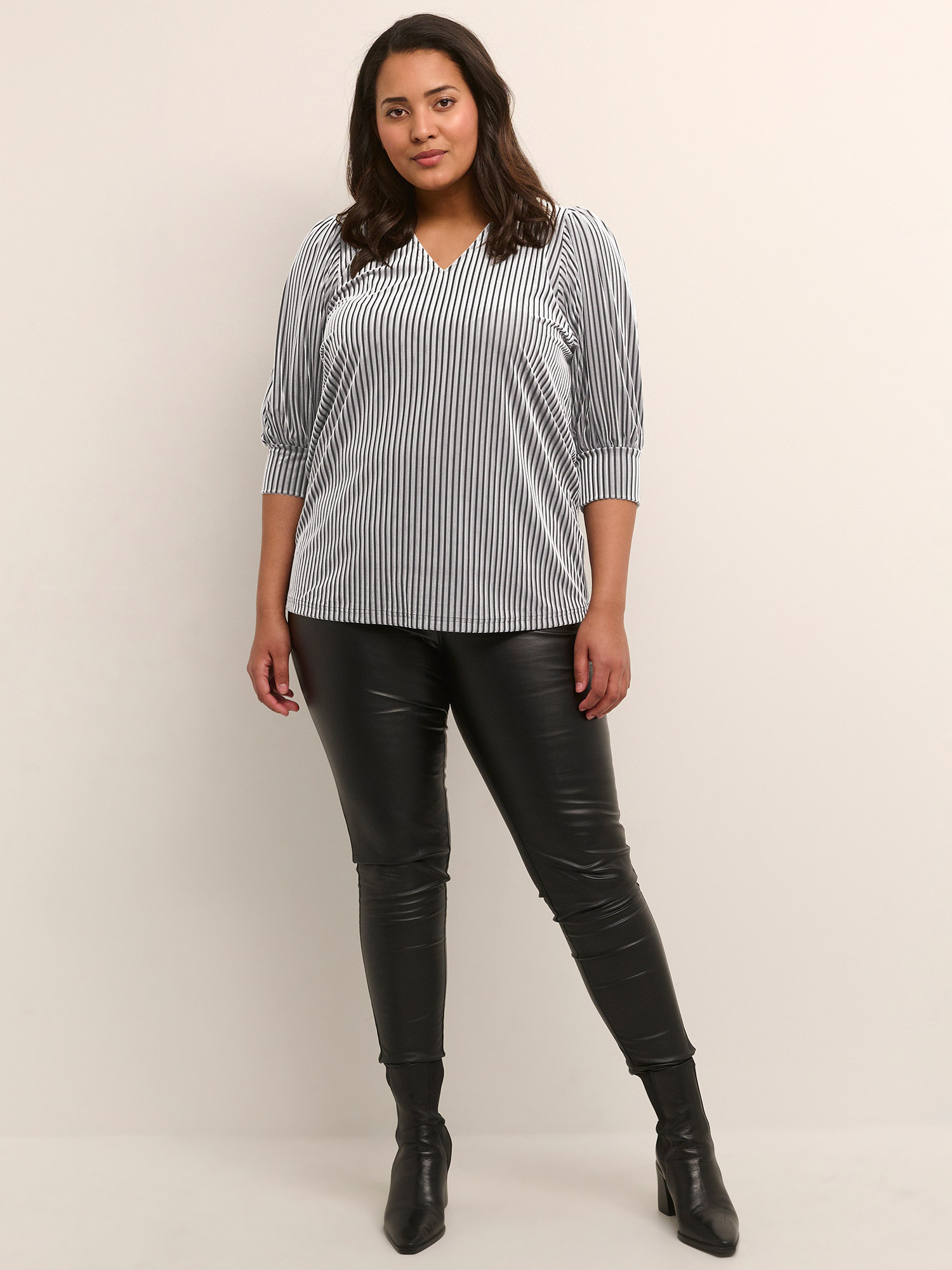 CACANNA  - Plus Size Bluse fra Kaffe Curve