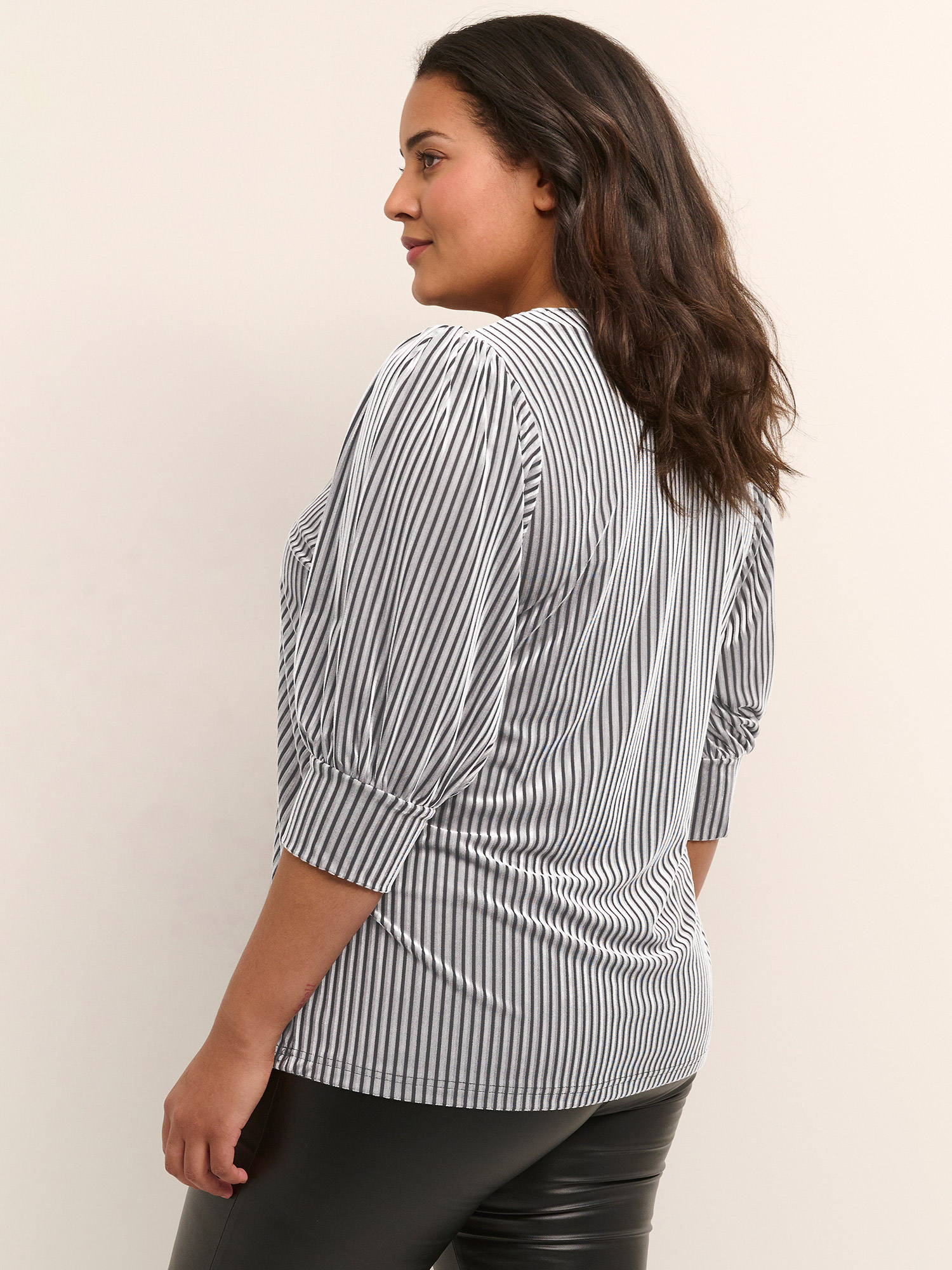 CACANNA  - Plus Size Bluse fra Kaffe Curve