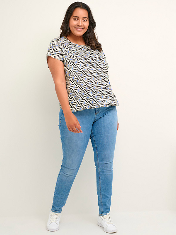 Bluse fra Kaffe Curve