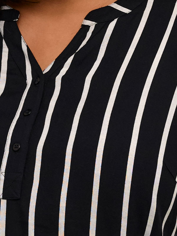 Bluse fra Kaffe Curve