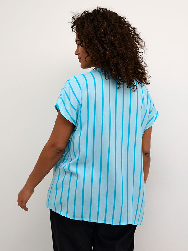 Bluse fra Kaffe Curve