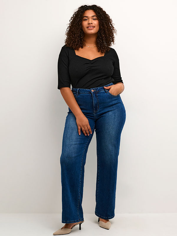 Bluse fra Kaffe Curve