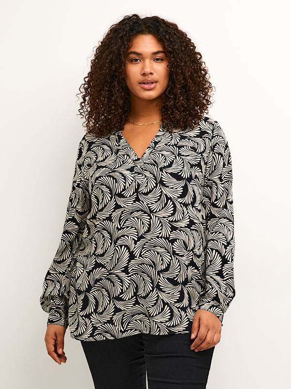 MIRTA  - Plus Size Bluse fra Kaffe Curve