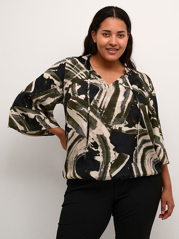 Bluse fra Kaffe Curve