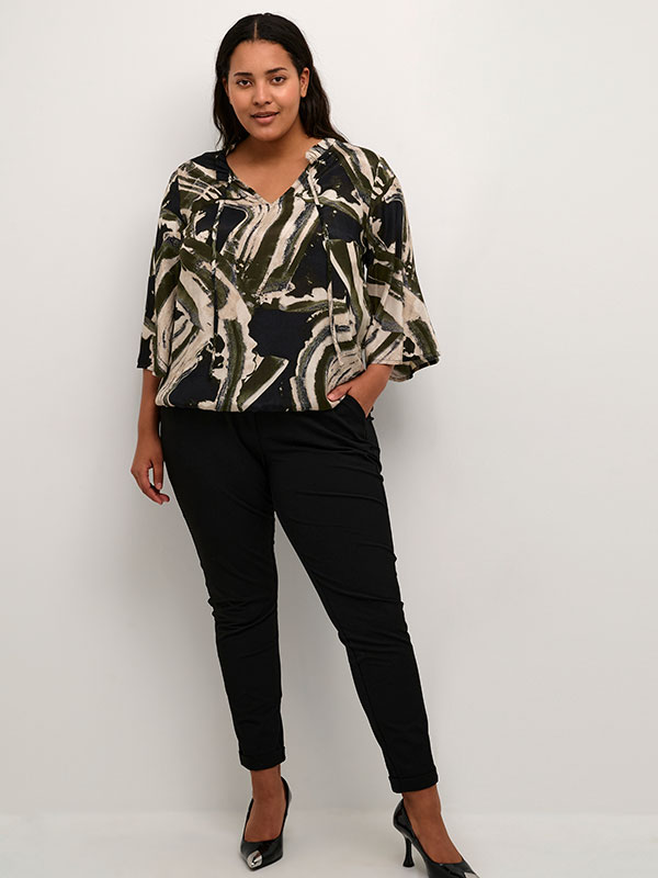 Bluse fra Kaffe Curve