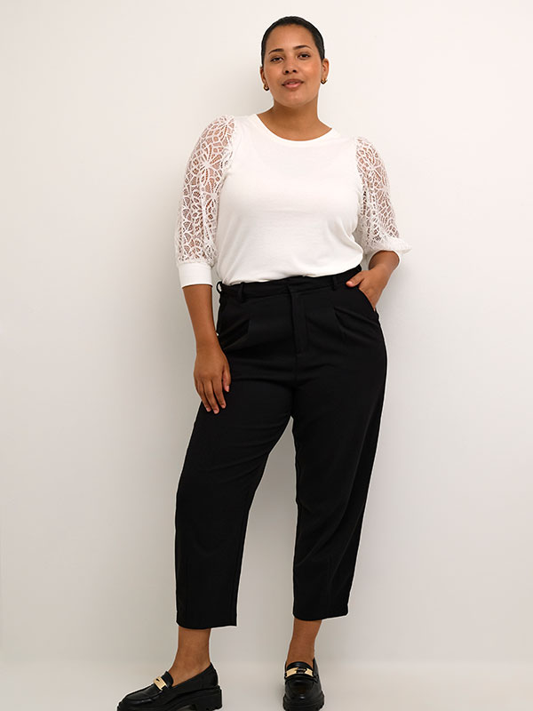 BELLA - Plus Size Bluse fra Kaffe Curve