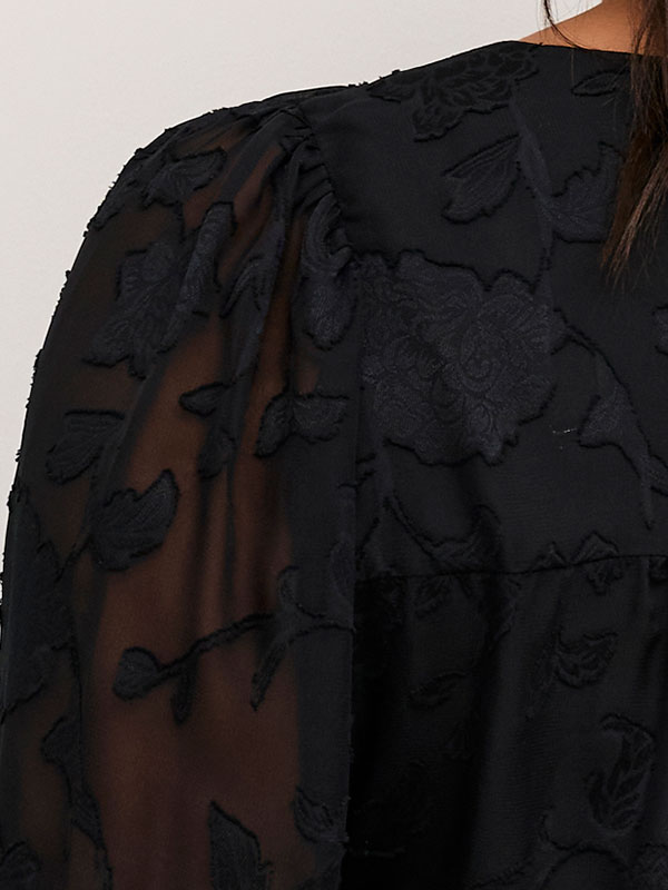 Bluse fra Kaffe Curve