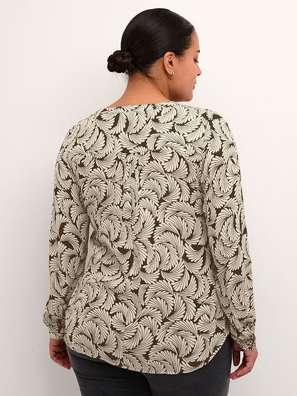 Bluse fra Kaffe Curve