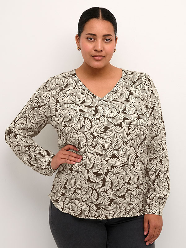 Bluse fra Kaffe Curve