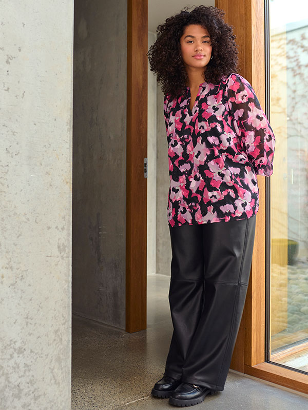 5715375125856 - Plus Size Bluse fra Kaffe Curve