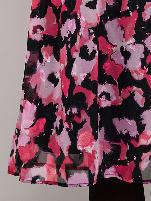 Kjole fra Kaffe Curve