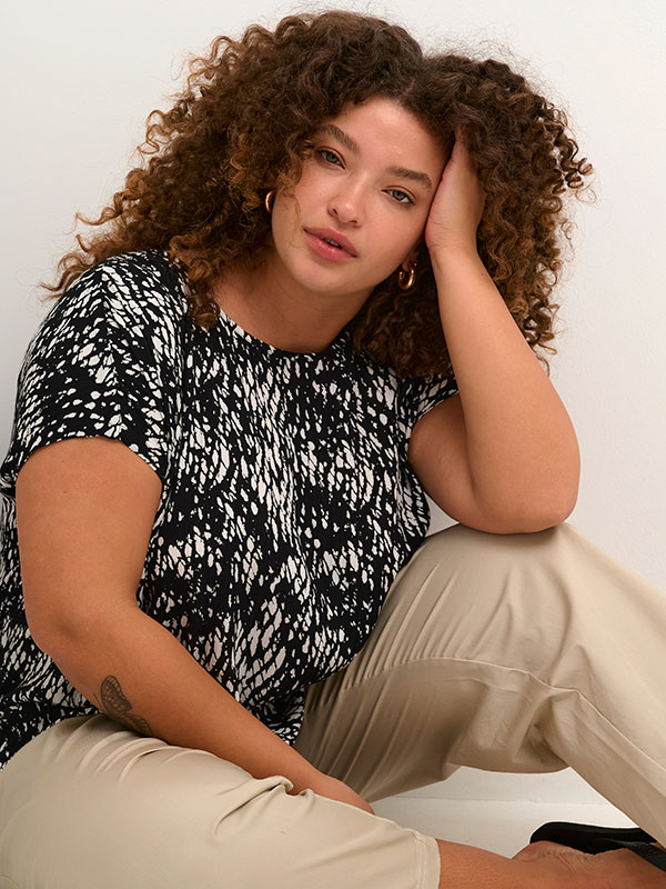 Bluse fra Kaffe Curve