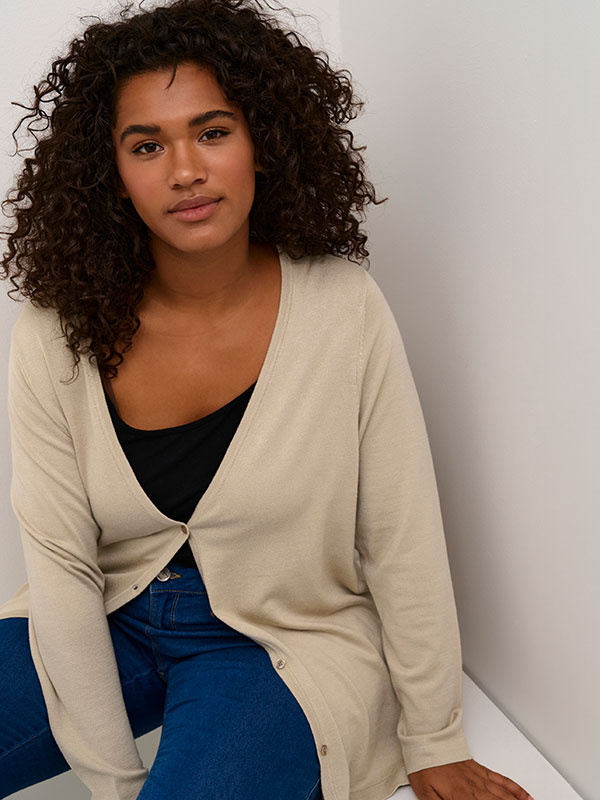 Cardigan fra Kaffe Curve