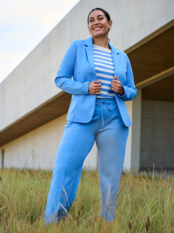 Blazer fra Kaffe Curve