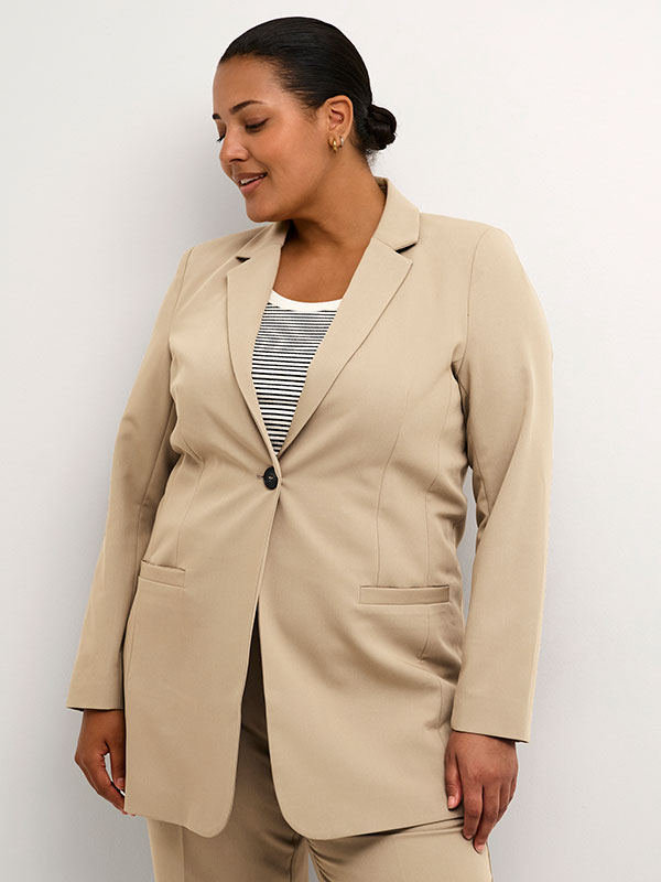 Blazer fra Kaffe Curve