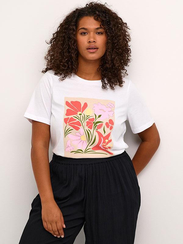 ELINA - Plus Size T-shirt fra Kaffe Curve