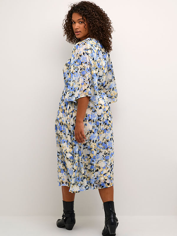 Kjole fra Kaffe Curve