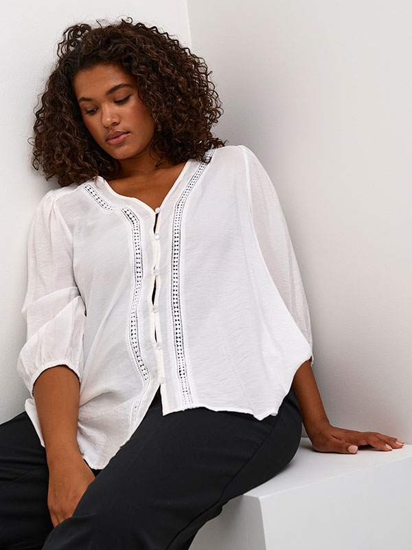 Bluse fra Kaffe Curve