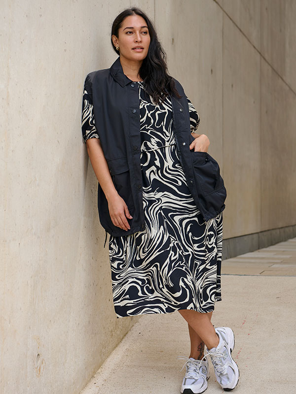 MILA - Plus Size Vest fra Kaffe Curve