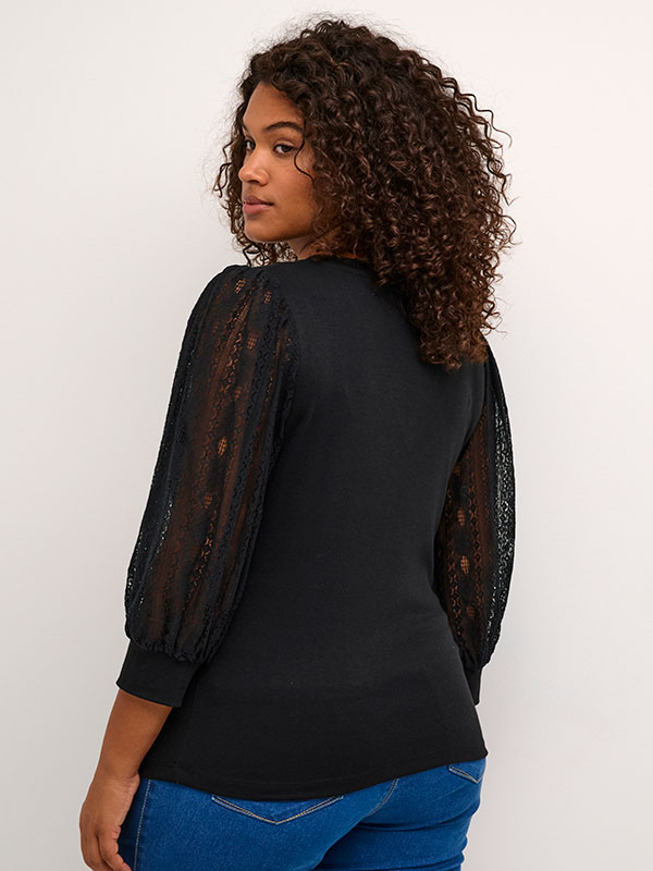 Bluse fra Kaffe Curve