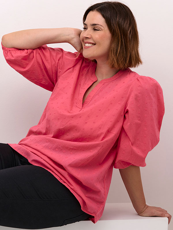 Bluse fra Kaffe Curve