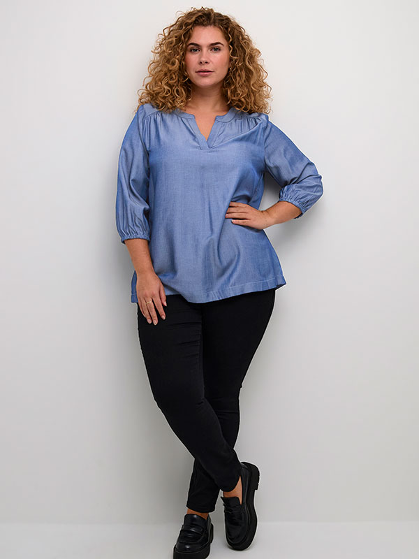 Bluse fra Kaffe Curve