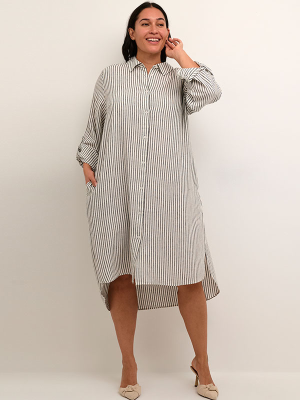 Kjole fra Kaffe Curve