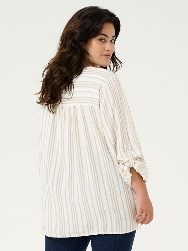 KCMILLE - Plus Size Bluse fra Kaffe Curve
