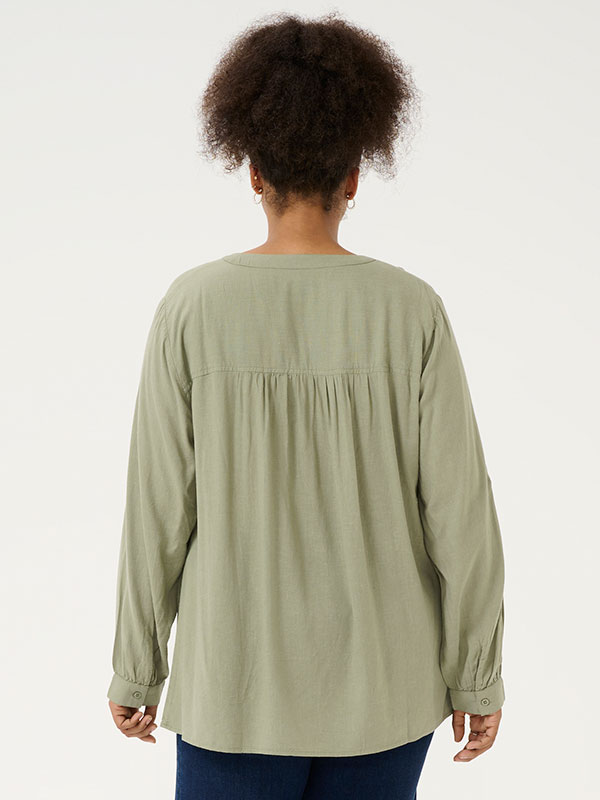 KCMILLE - Plus Size Bluse fra Kaffe Curve