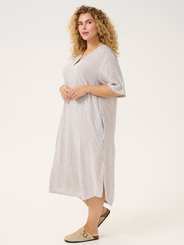 KCMILLE - Plus Size Kjole fra Kaffe Curve