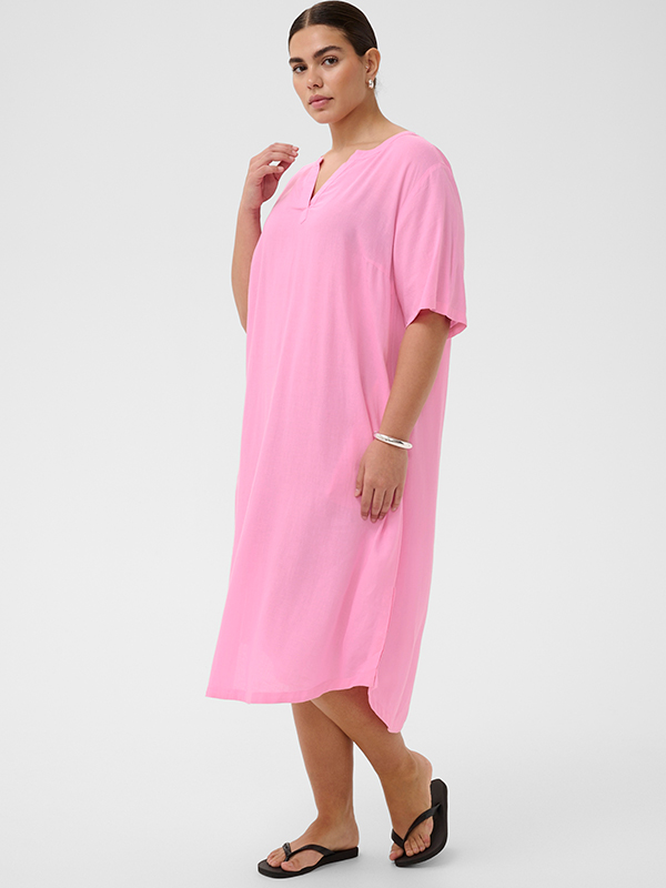 KCMILLE - Plus Size Kjole fra Kaffe Curve